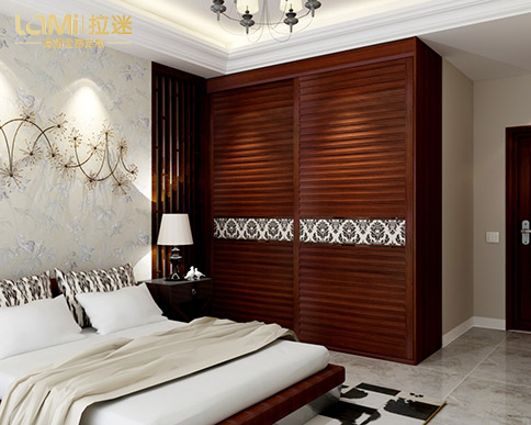 实木衣柜